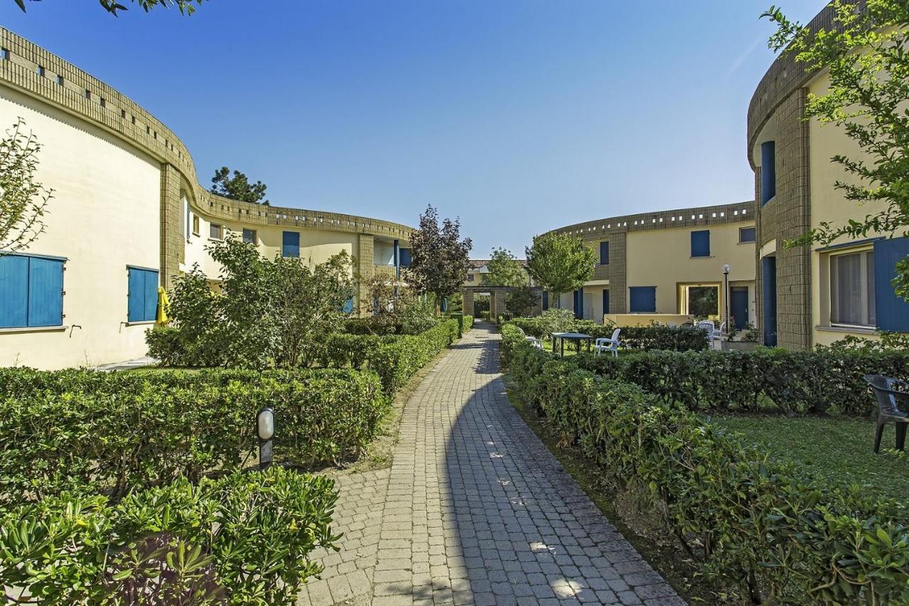 Girasoli Bibione Exteriör bild