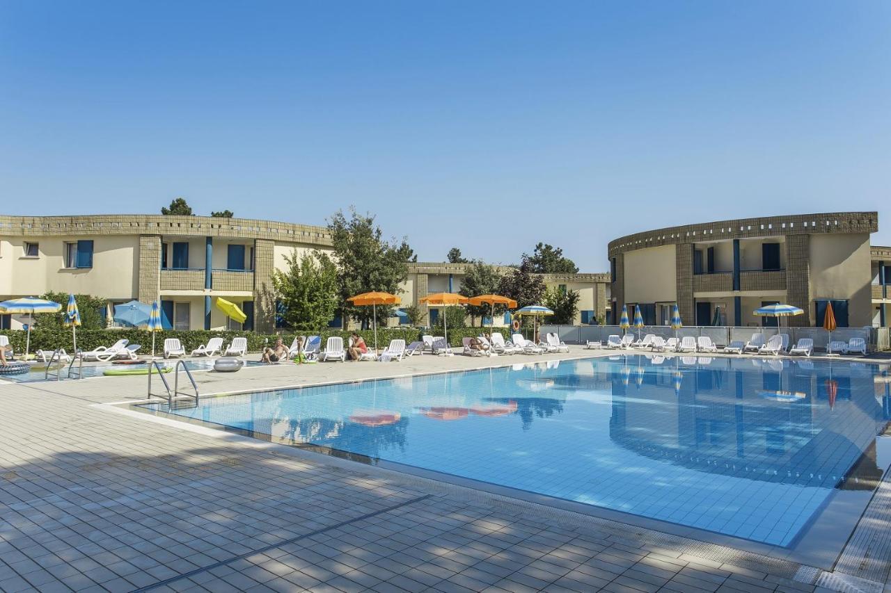 Girasoli Bibione Exteriör bild