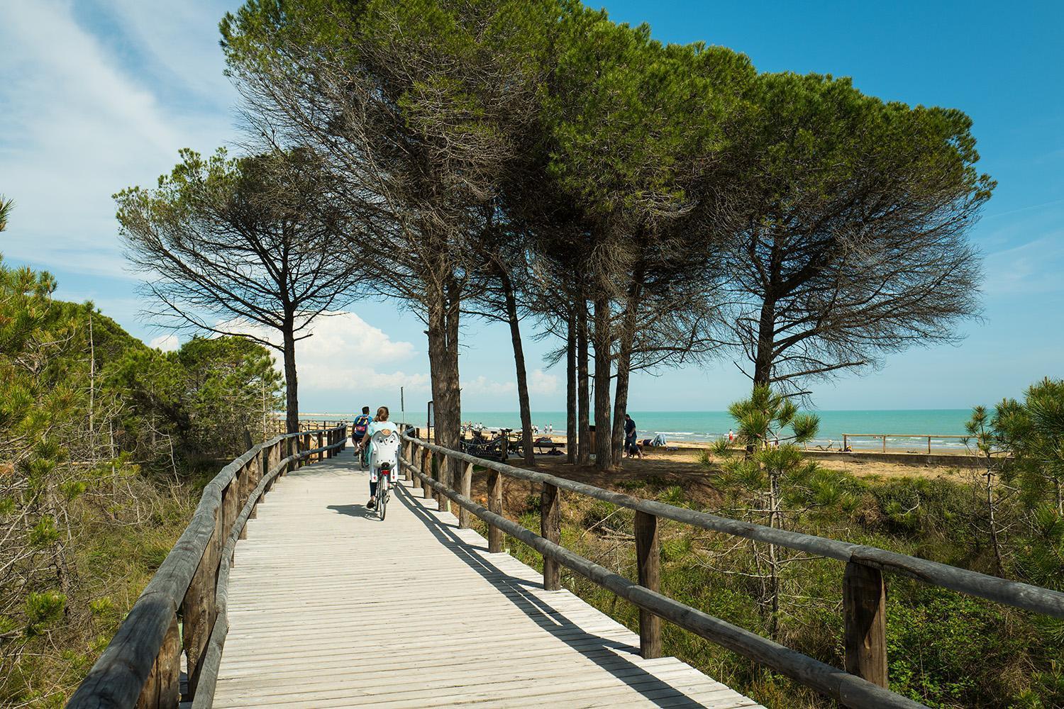 Girasoli Bibione Exteriör bild